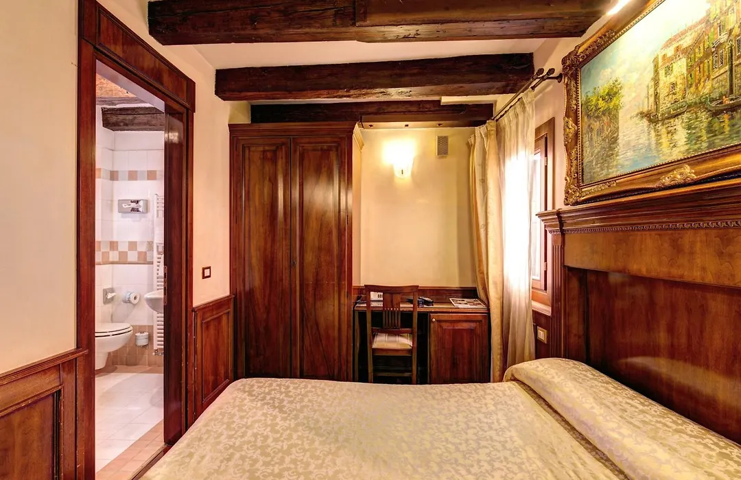 Palazzo La Scala-1
